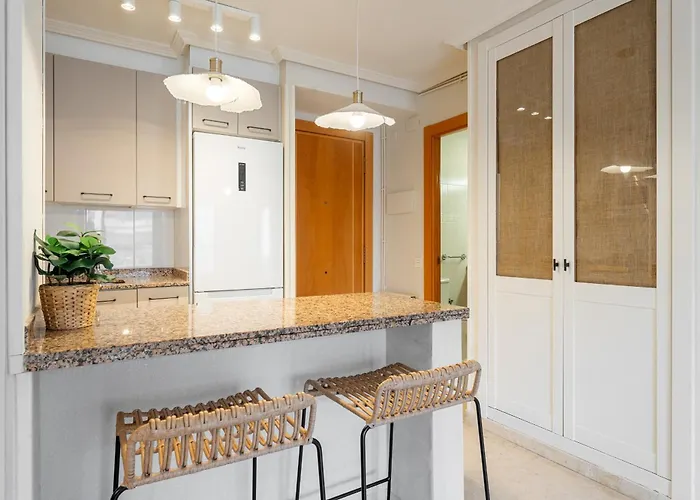 Hauzify I Michelangelo شقة سالو
